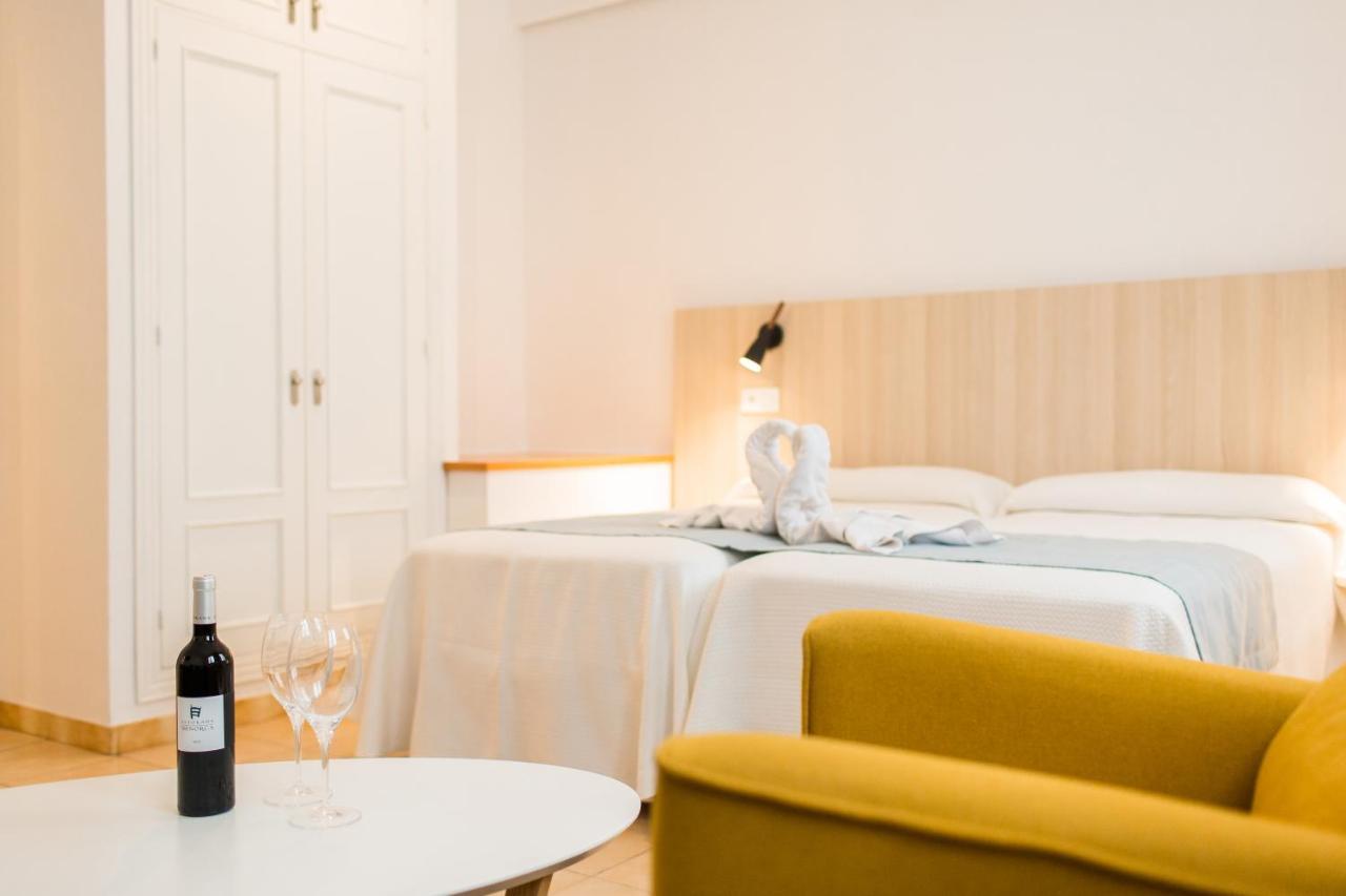 Hotel Sagitario Petit Ciutadella à Ciutadella  Extérieur photo